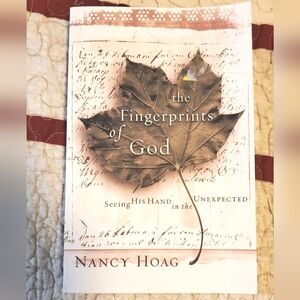 3/$15 NWT The Fingerprints of God book